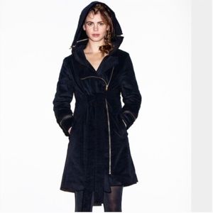 Vaute Couture Emily Coat